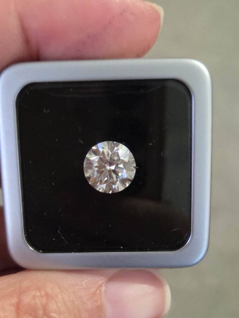Loose Round Brilliant Cut Lab Diamond 4.03 I Color VS2 Clarity IGI Certificate